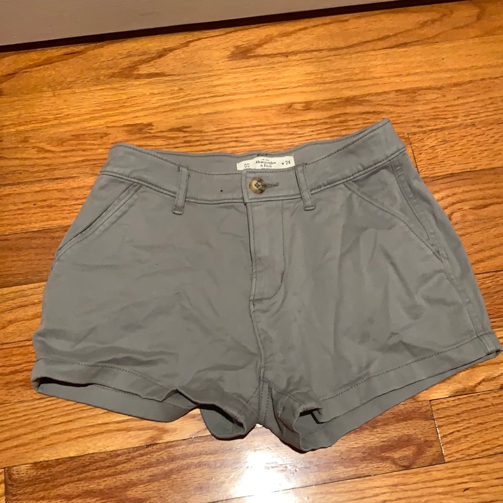 Gray shorts